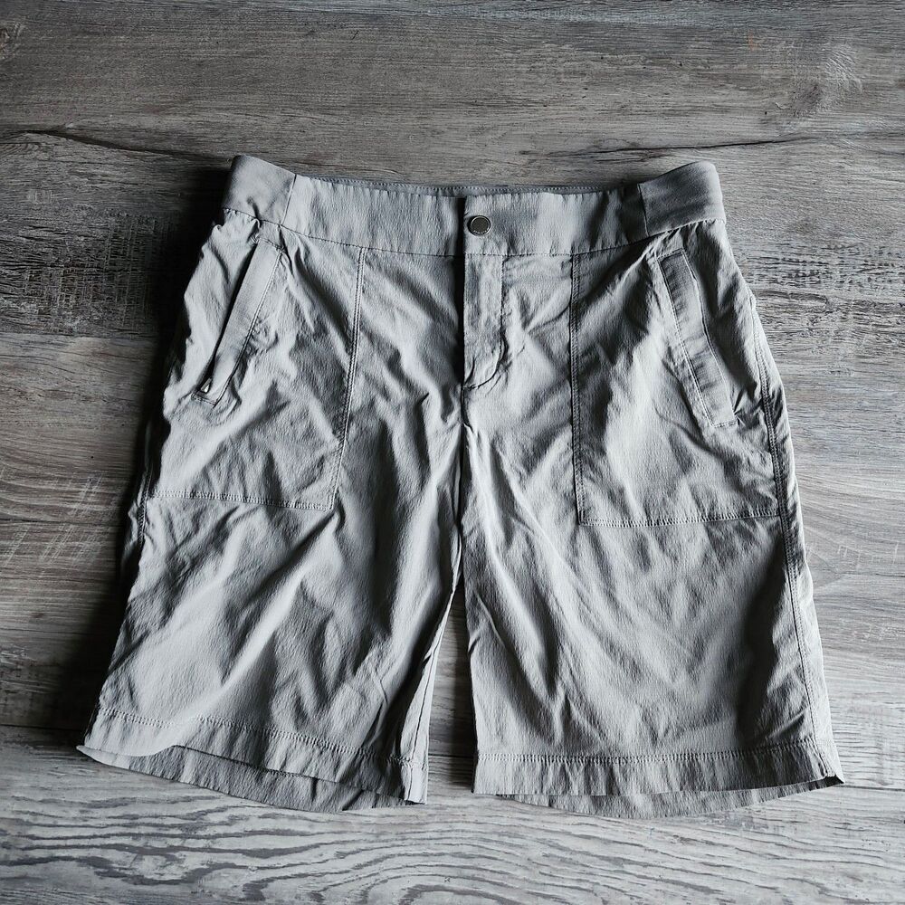 (10) Athleta shorts